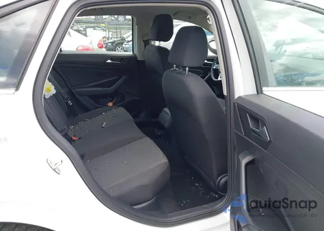 2019 Volkswagen Jetta 1.4T R-Line/1.4T S/1.4T Se из США, поврежденный, VIN 3VWC57BU1KM229985